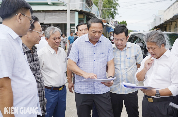 Chủ tịch UBND tỉnh Kiên Giang Lâm Minh Thành làm việc tại TP. Phú Quốc